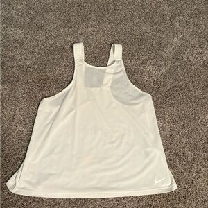 Nike Women's White Crop Tank Top Size S